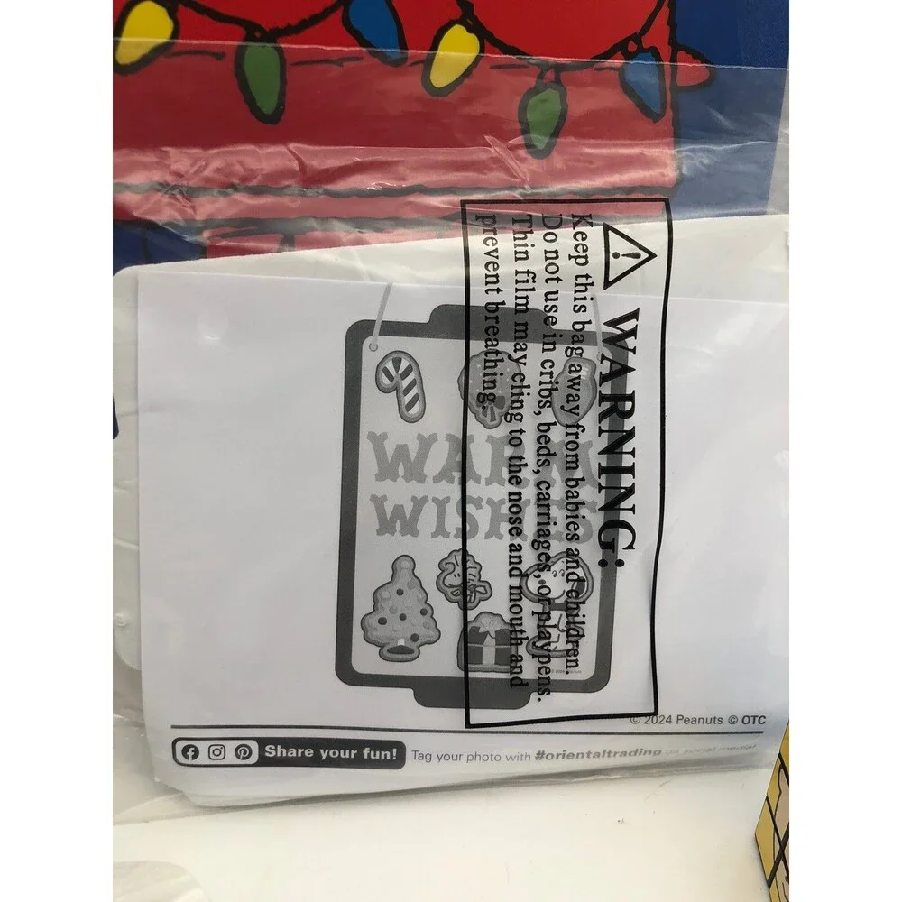Peanuts Snoopy Kids Christmas Gift Craft Goody Party Bag Grandparents